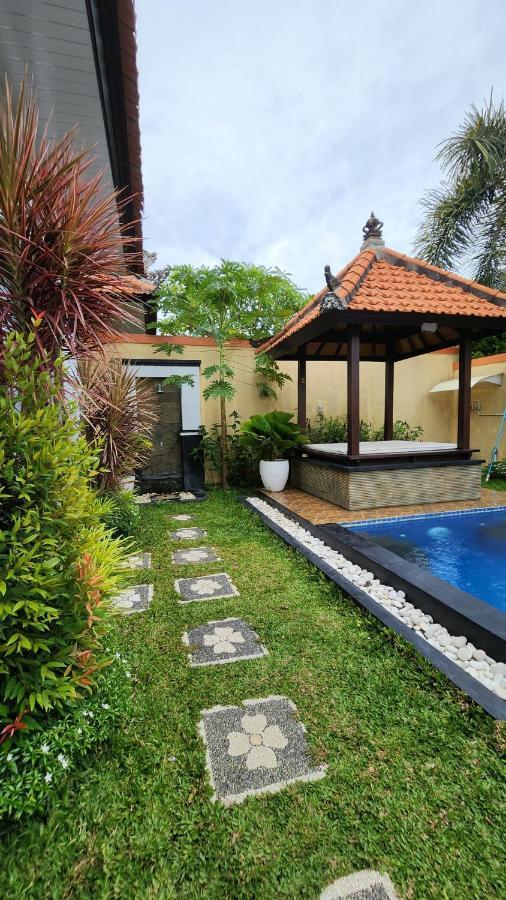 Villa Danielle Seminyak Exterior foto